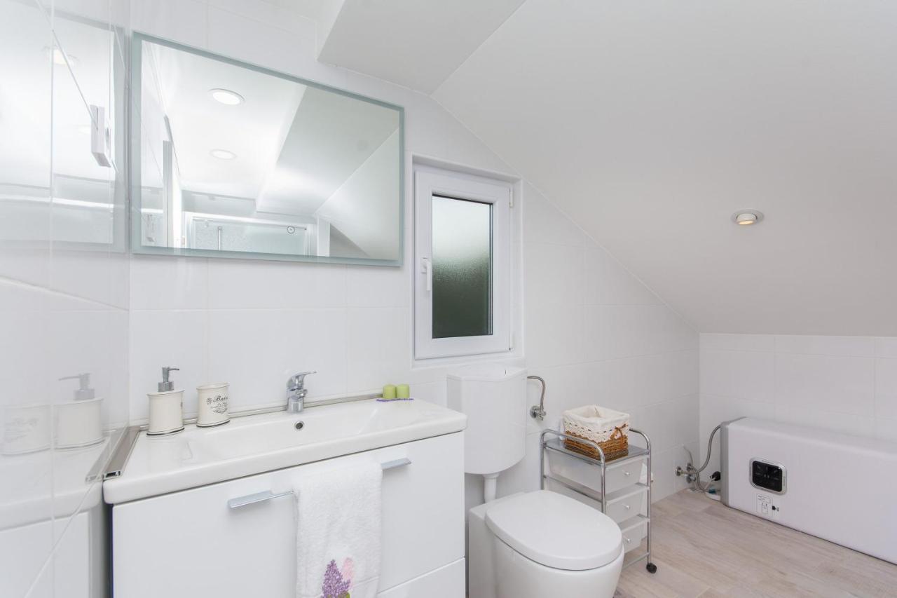 Apartment Lavender Plat Mlini Kültér fotó